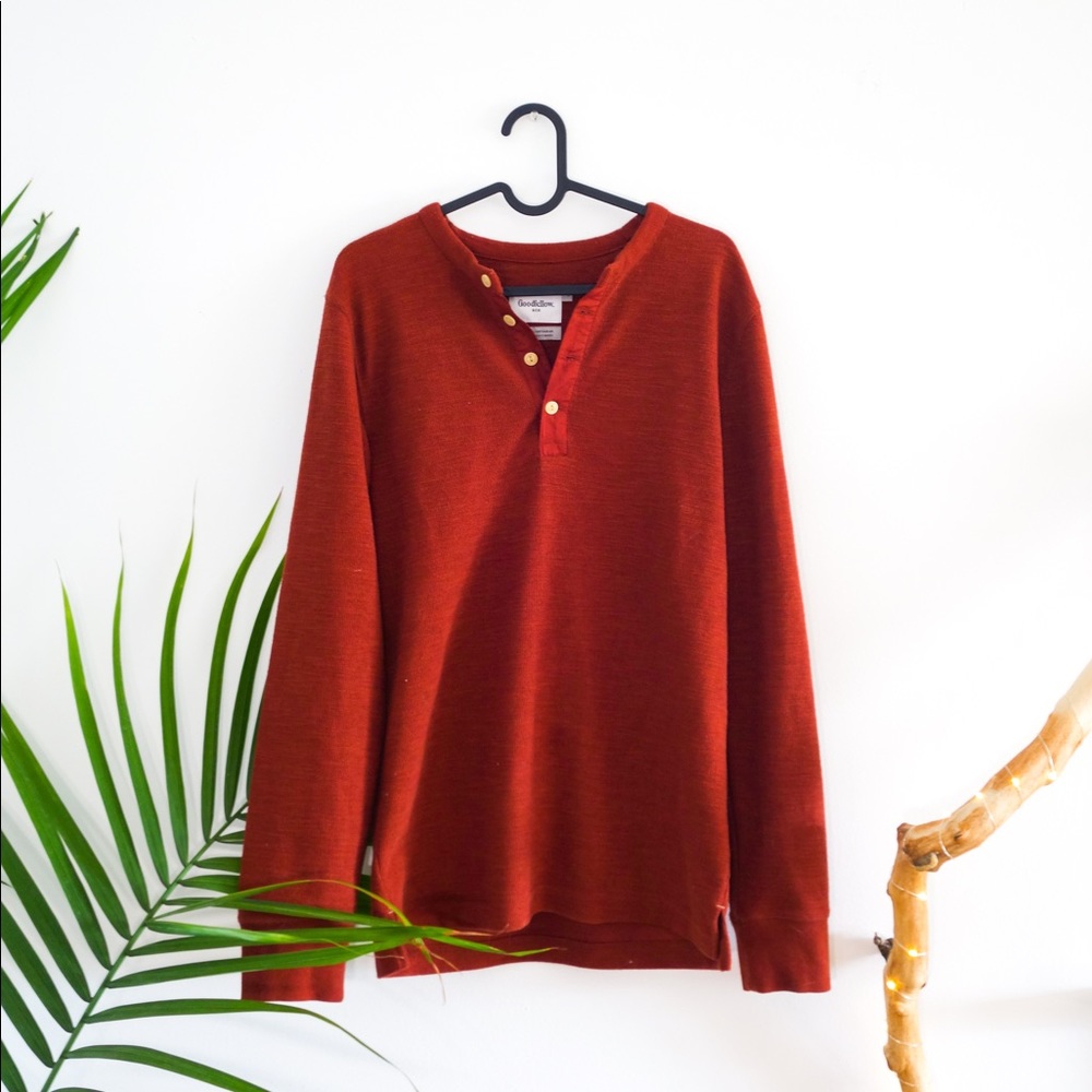 Men’s Rust Red Long Sleeved Henley Shirt